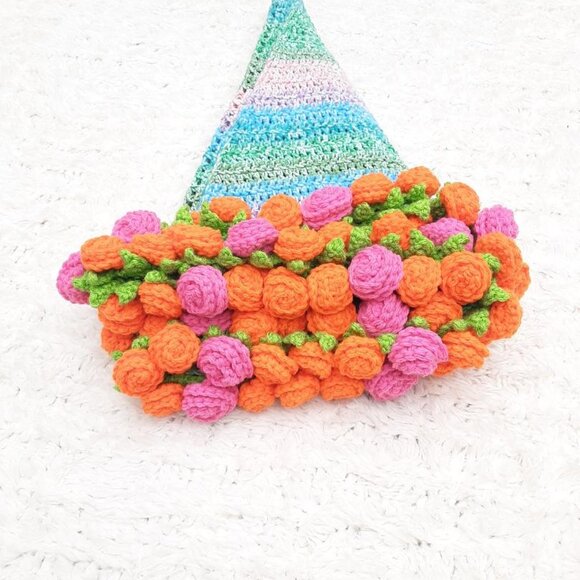 Hand-Crocheted Rose Bouquet Scarf/Shawl New - Picture 4 of 12